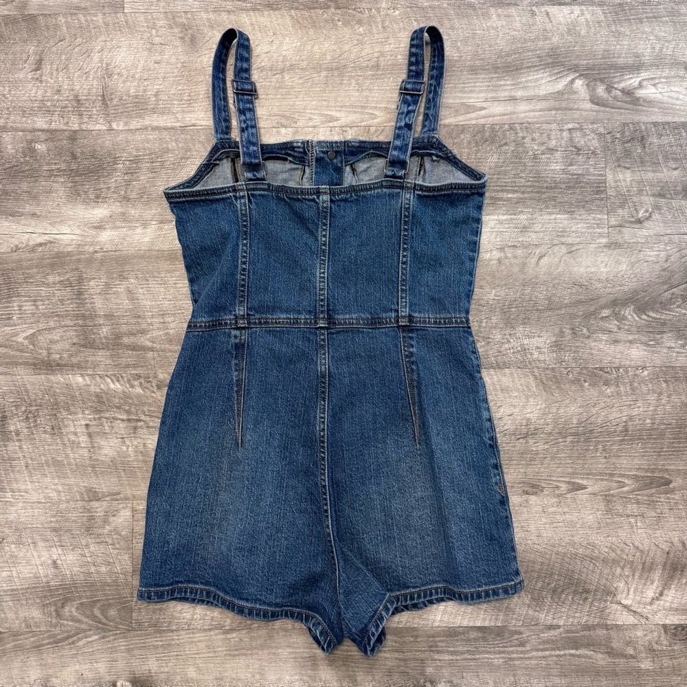 Volcom Denim Button Up Romper Dark Wash Shorts Womens Sz. S(4/6) - Picture 2 of 7